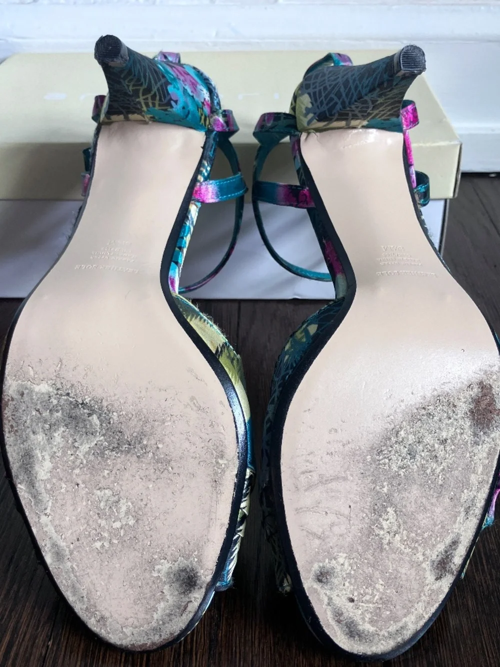 Ann Marino Multicolor Strappy Heels SZ 8.5